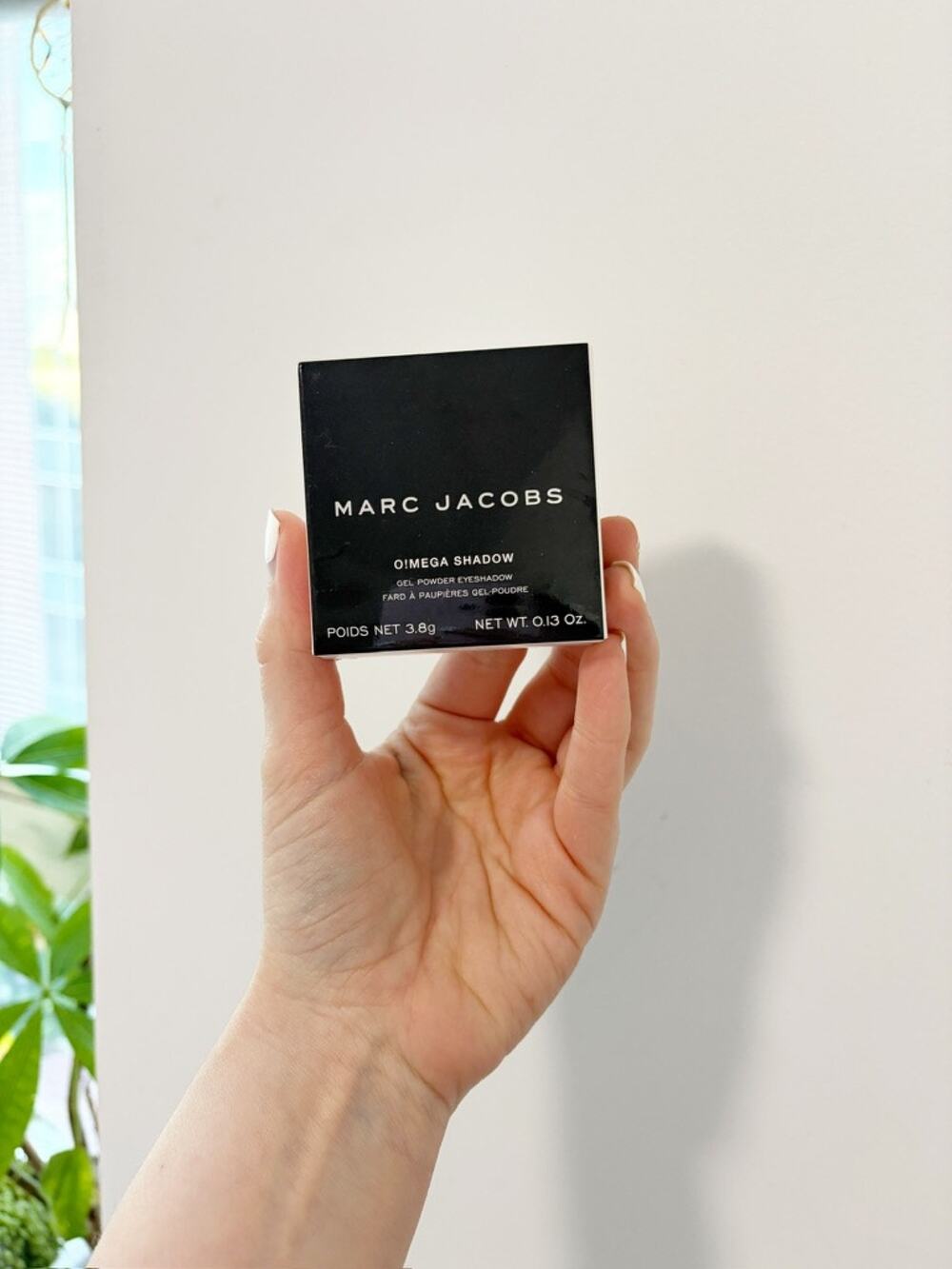 NEW Marc Jacobs Omega Gel Powder Eyeshadow in O! Yeah Brown
